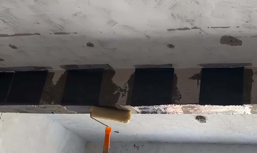 原來碳纖維浸漬膠在碳纖維加固中是不可缺少的一部分！